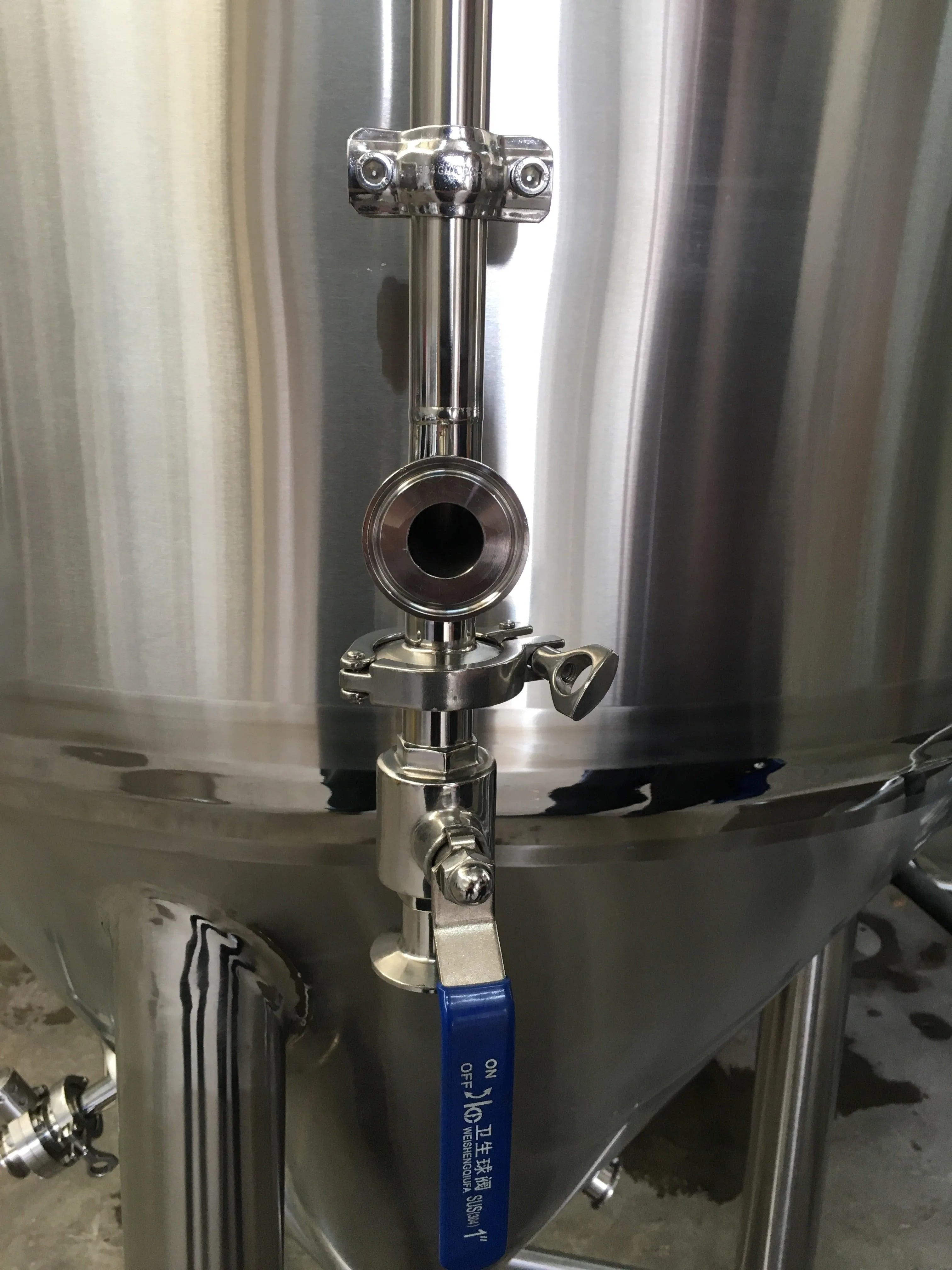 600L Conical Fermenter (pressurisable, jacketed)