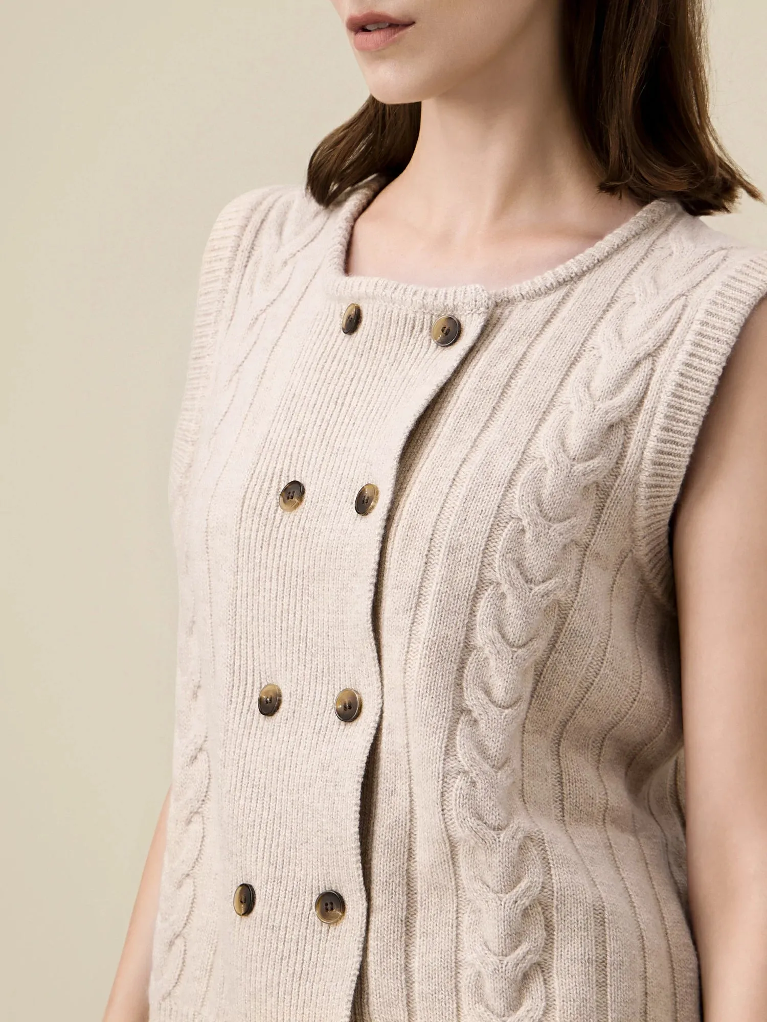 Amoretu 100% Wool Double Breasted Sleeveless Sweater Vest