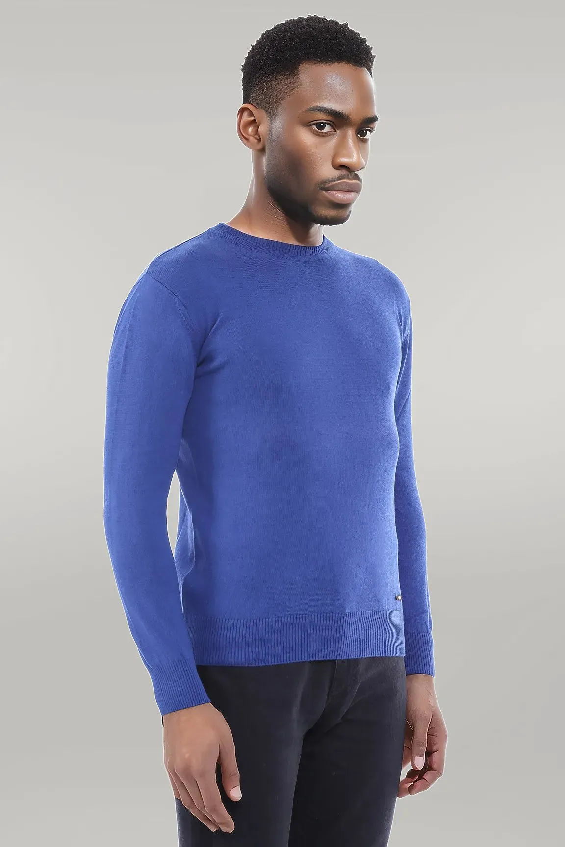 Circle Collar Indigo Color Sweater - Wessi