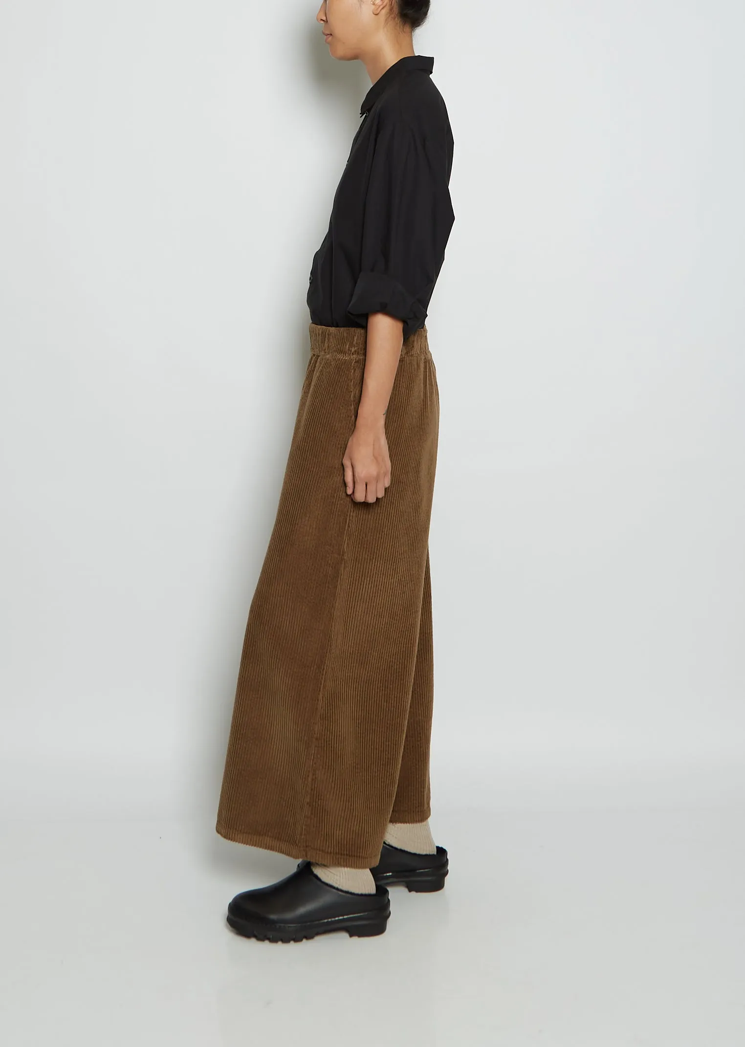 Elle Cotton Corduroy Pant — Lion