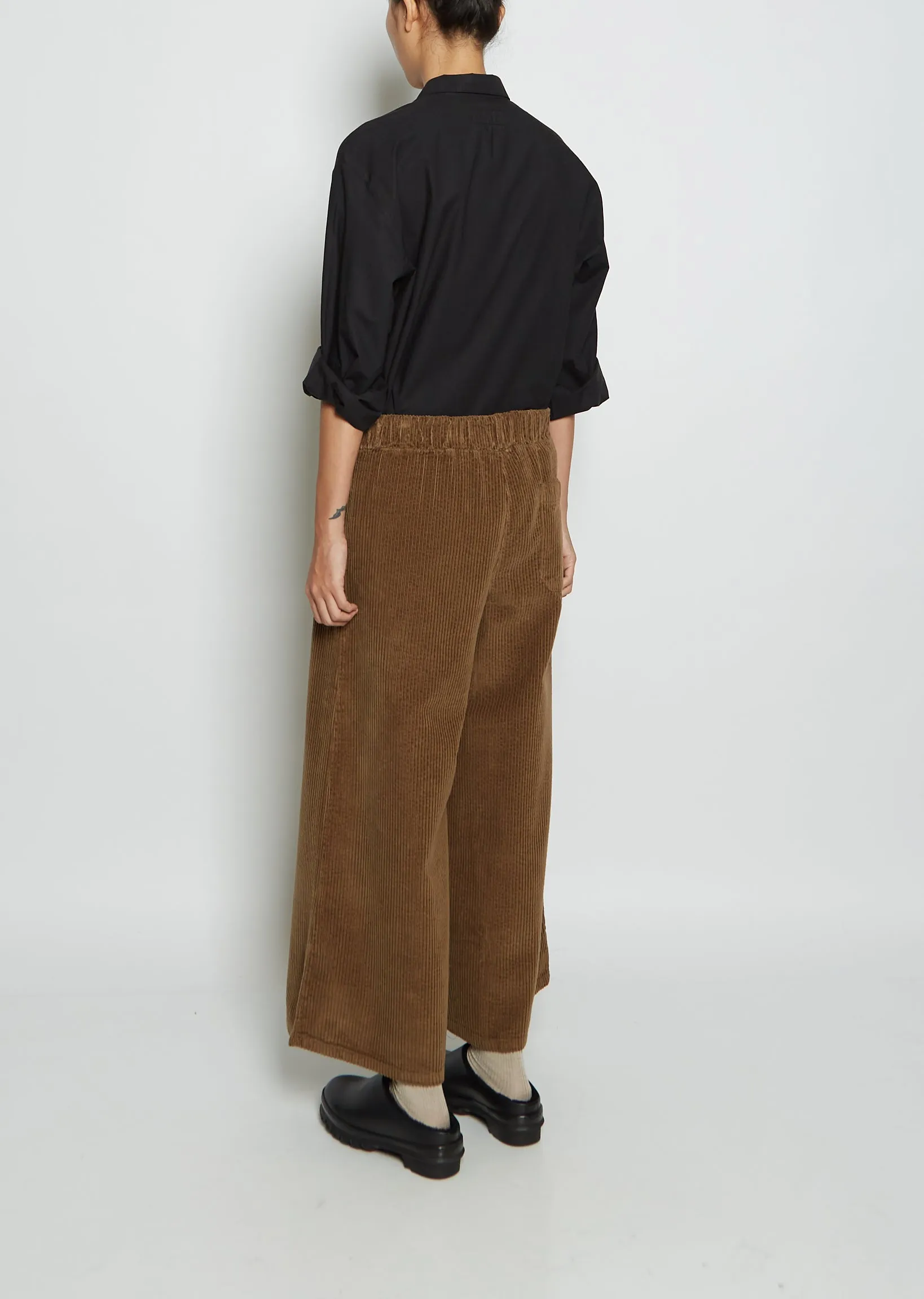 Elle Cotton Corduroy Pant — Lion