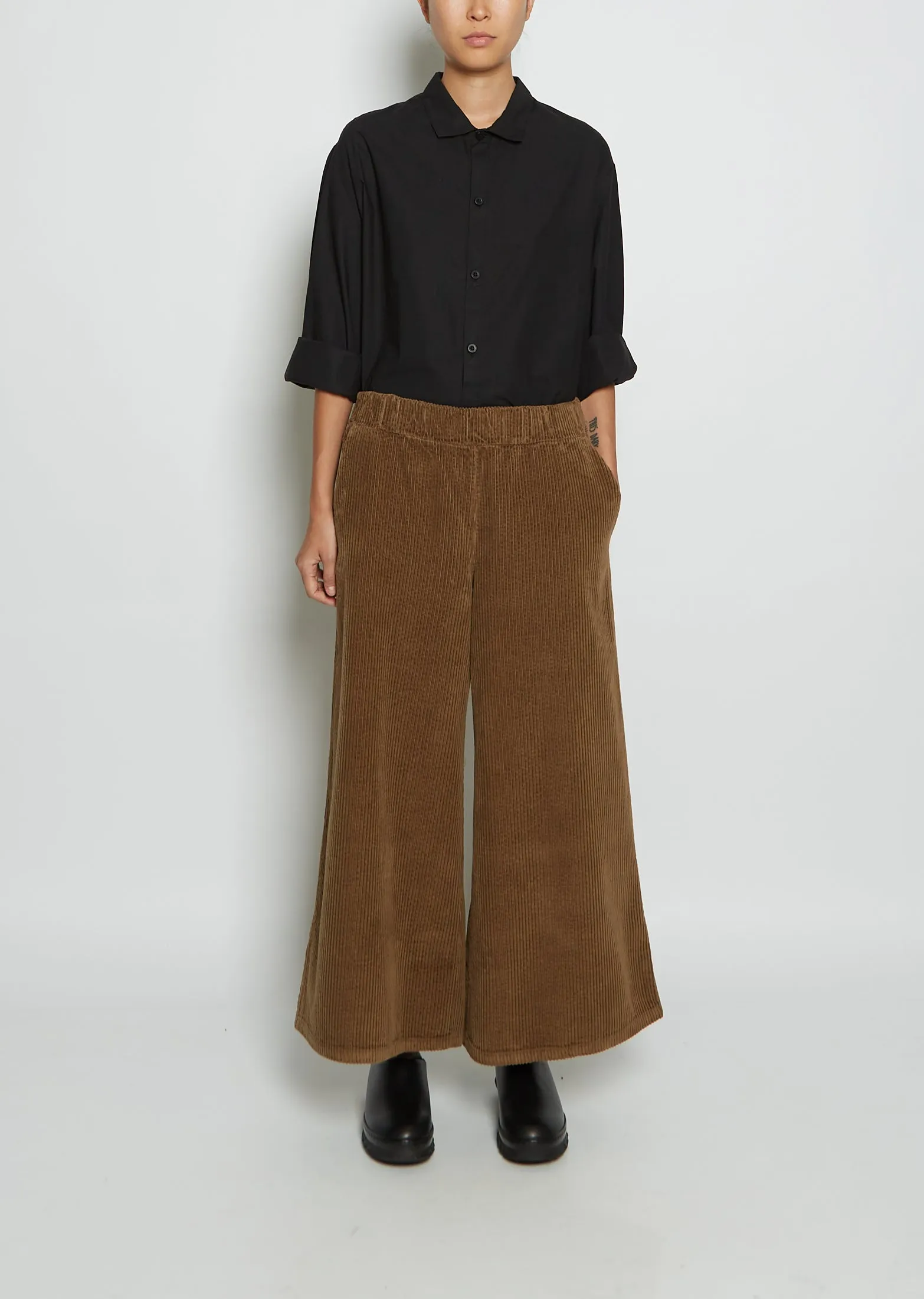 Elle Cotton Corduroy Pant — Lion