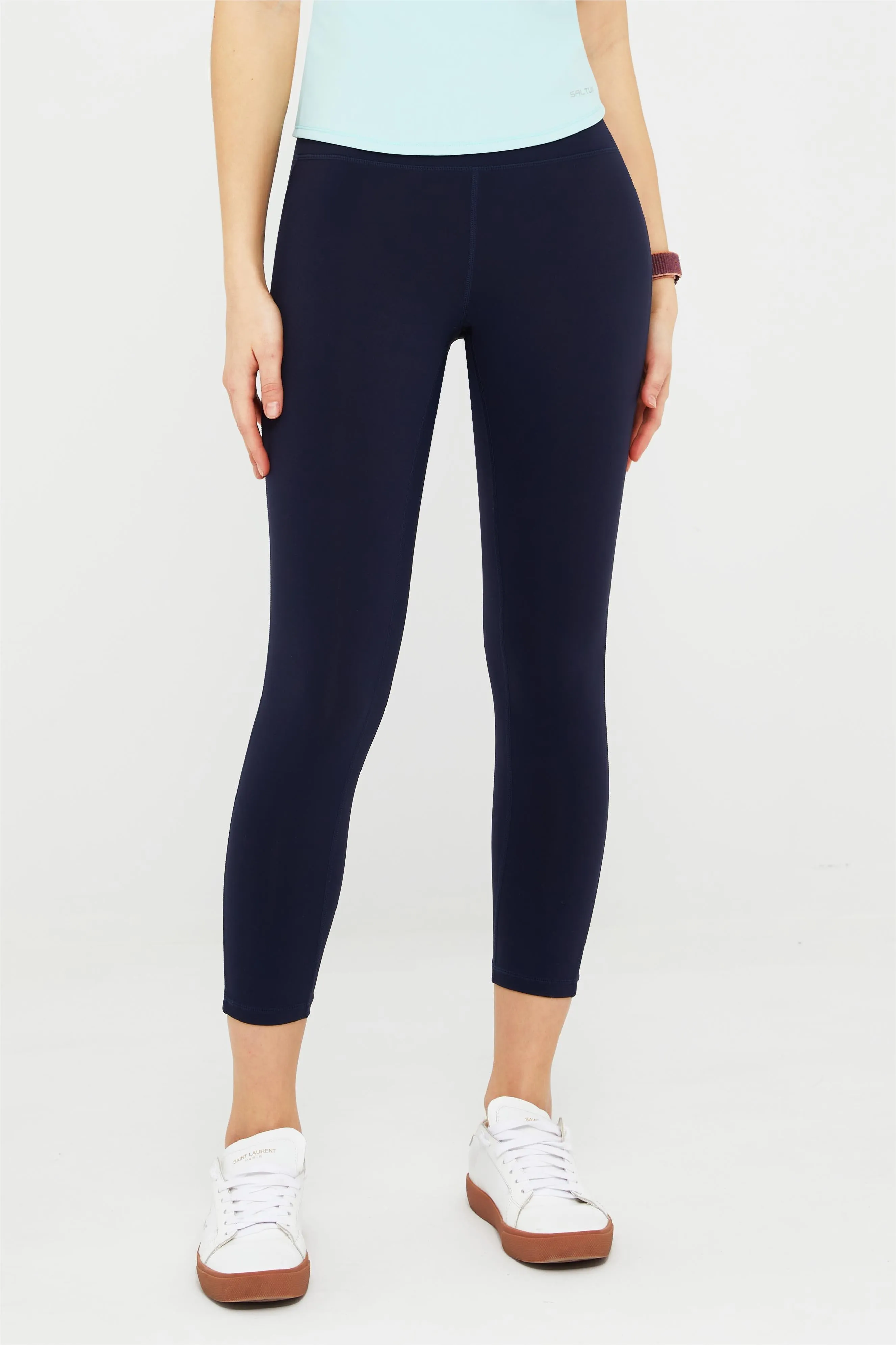 FlexEase™ Middle Waist Legging with Pockets