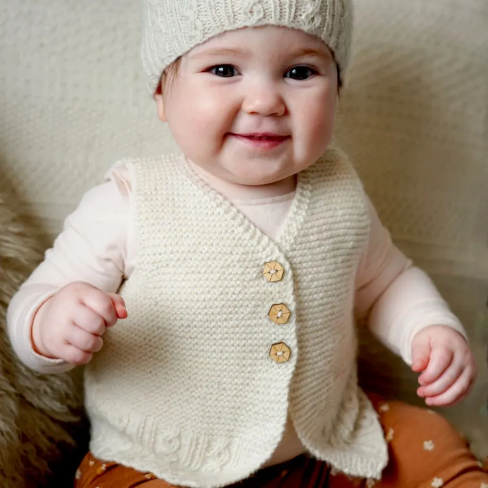 Millar Vest and beanie Knitting Pattern - 4Ply (BC120)