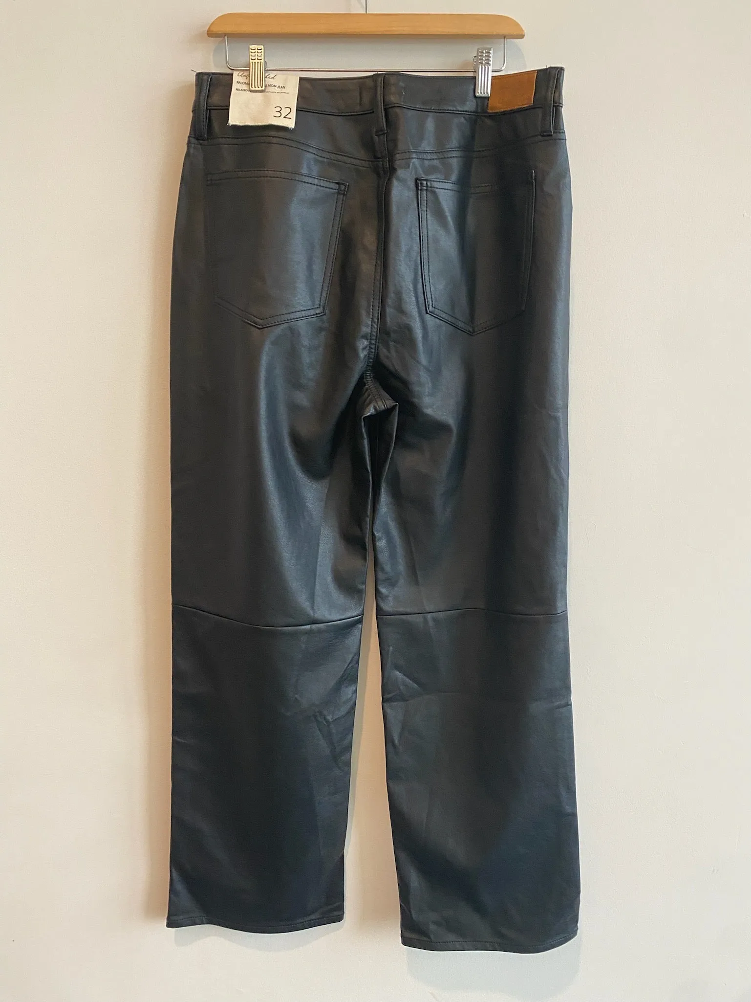 MISFIT ITEM - The Paloma High Rise Straight Leg Pant (Black) // Size 32