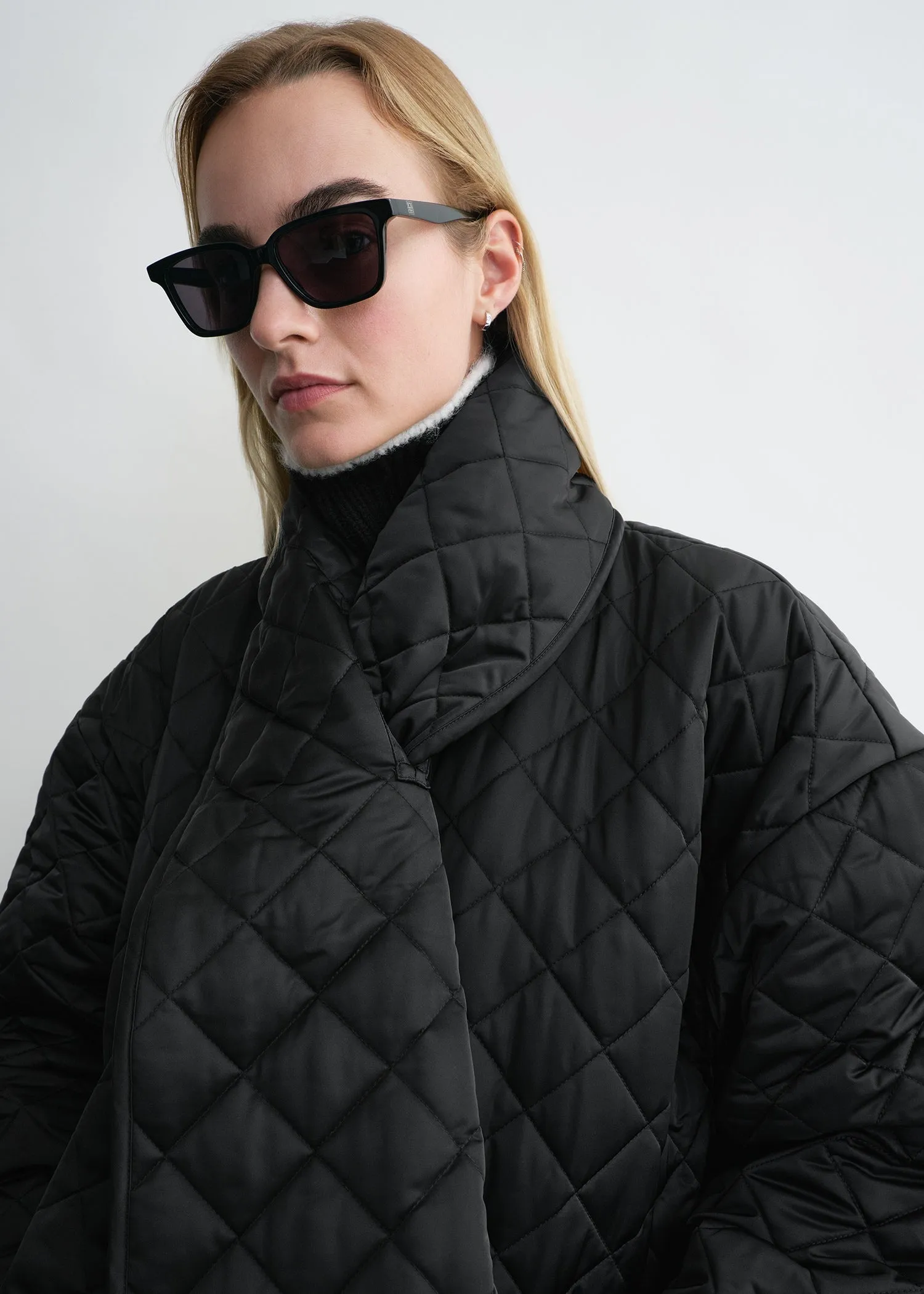 Quilted scarf jacket black