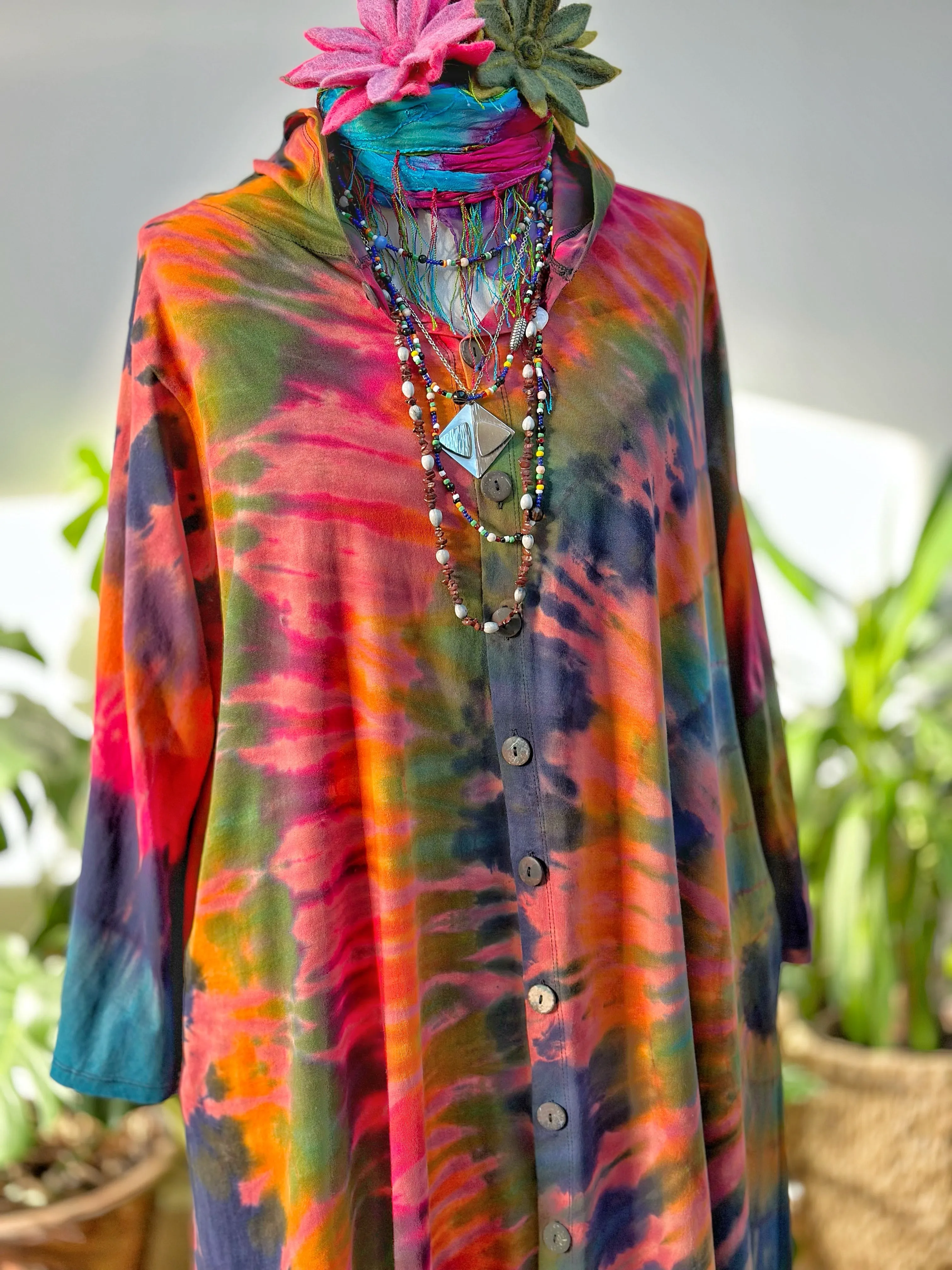 WILD CHILD DESERT BLOOM TIE DYE OVERCOAT DRESS M / L / XL